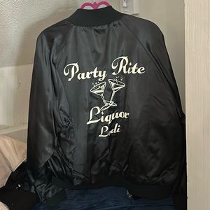 Vintage Members Only Jacket 🍷 Party Rite Liquor Lodi 🍷
